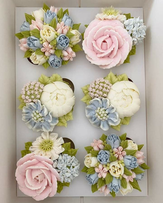 Spring Cupcake Decorating with Corinda